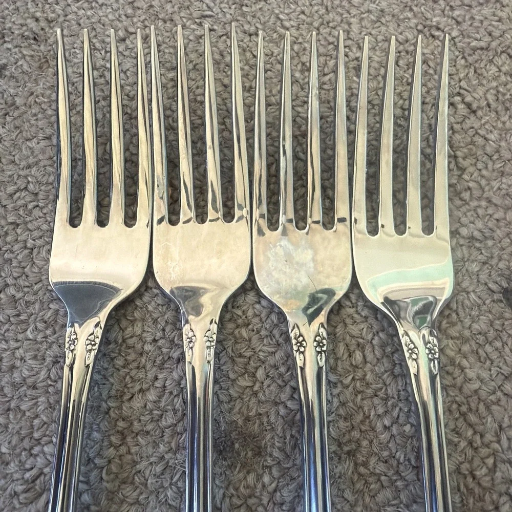 Lot of 12 Wm A Rogers Oneida LTD Mansfield Amadeus Deluxe Stainless Flatware EUC